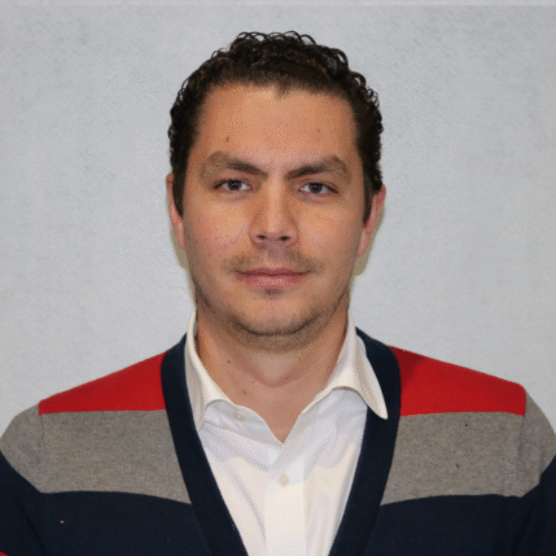 Foto del perfil de ROBERTO EDUARDO CALDERON CORTES